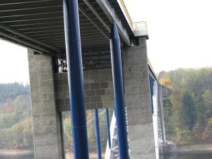 9 Tesan sanace mostních pylonů